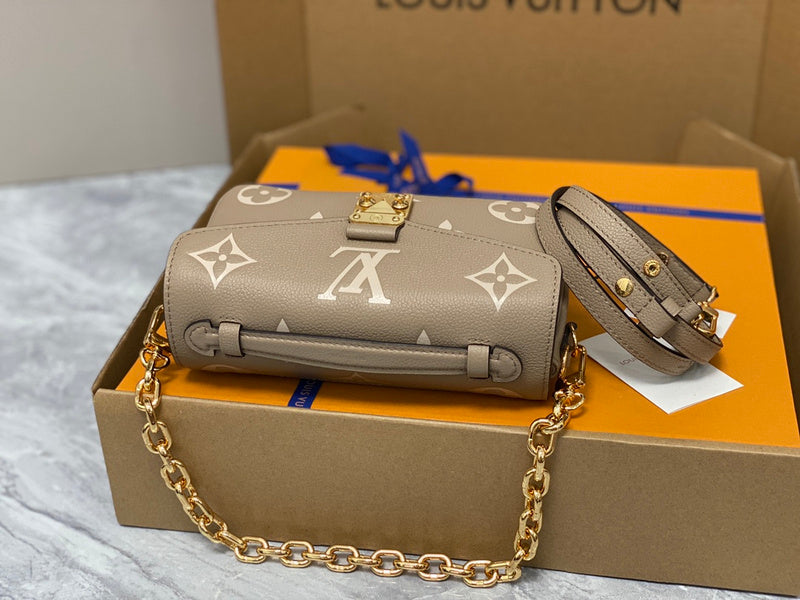 Alice bags - Louis Vuittons  - 15187