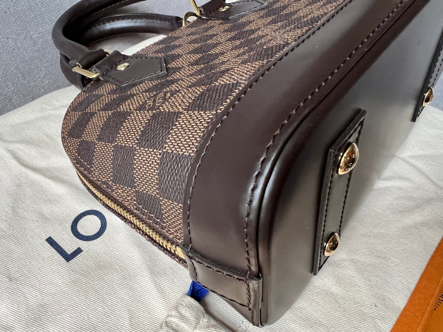 Louis Vuitton Alma BB Damier Ebene