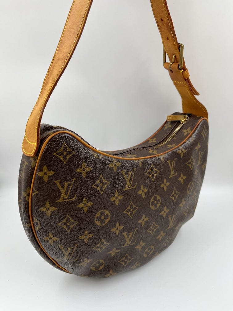Louis Vuitton Croissant MM