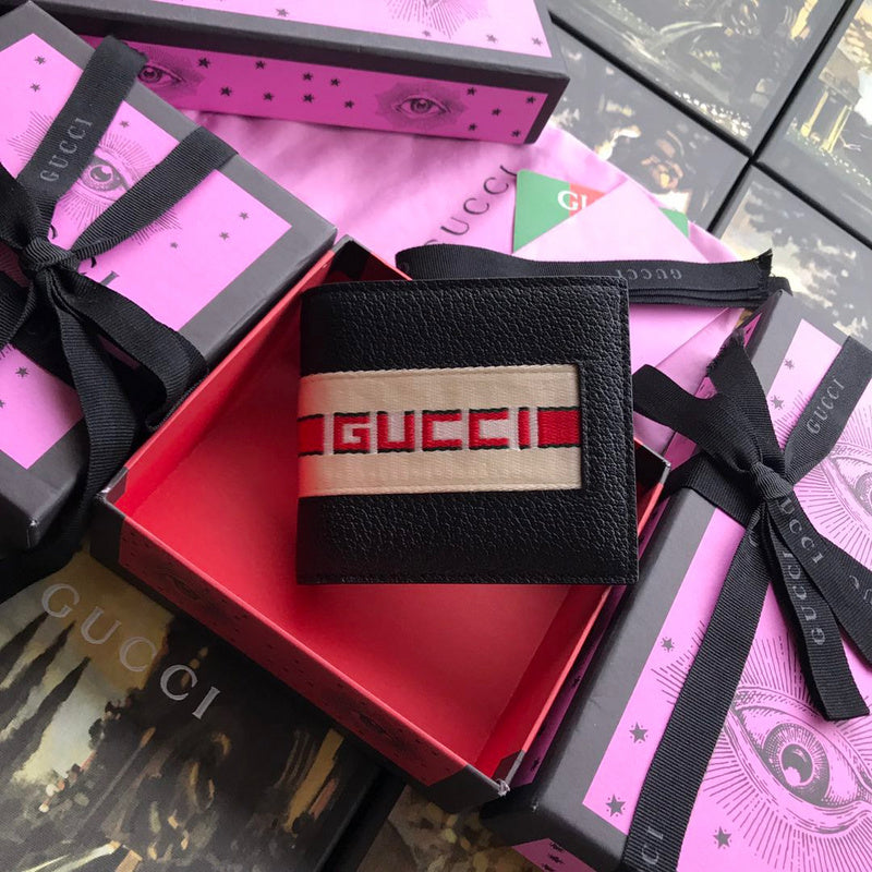 Gucci   Luxury Bags  951