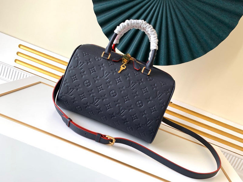 Alice bags - Louis Vuittons  - 15217
