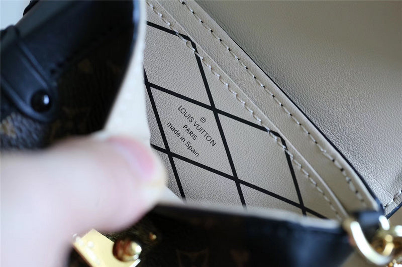 Alice bags - Louis Vuittons  - 9322
