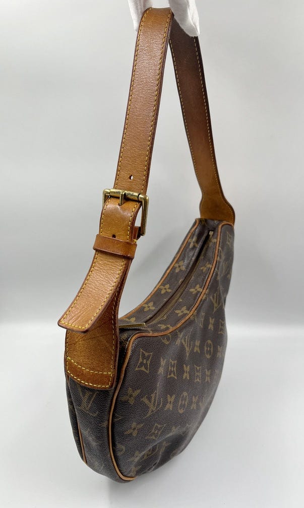 Louis Vuitton Croissant MM