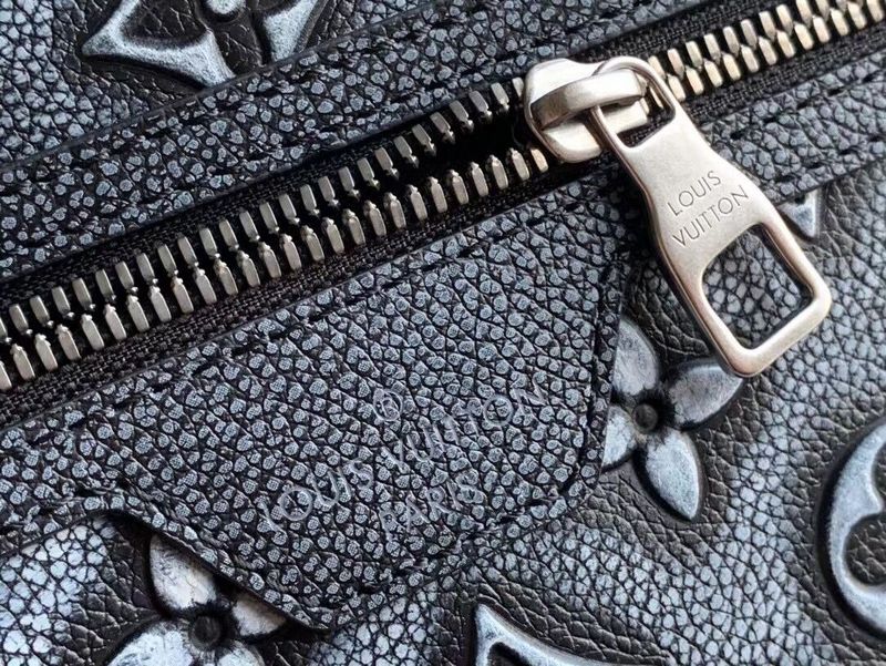 Alice Bags- Louis Vuittons  - 15922