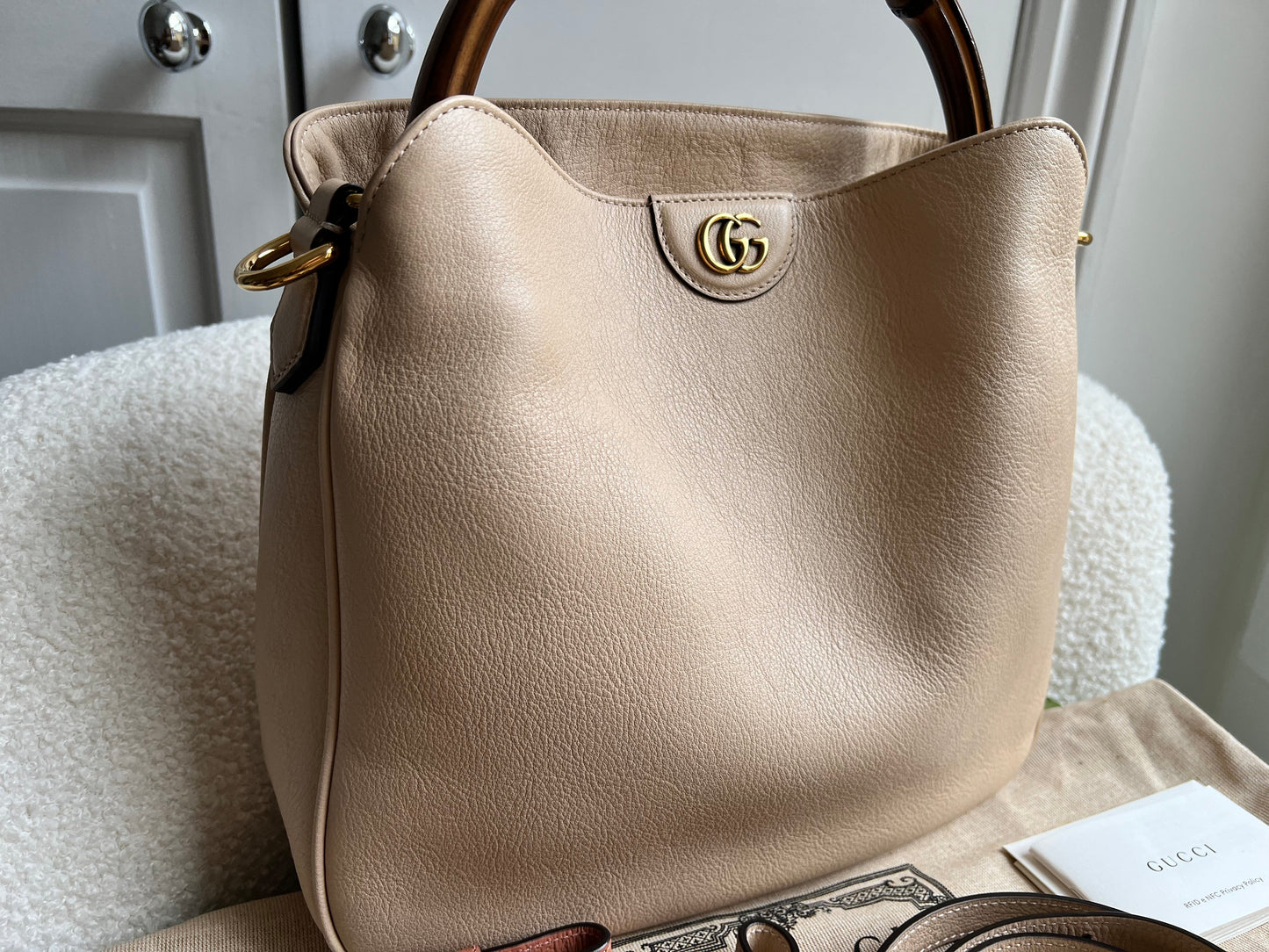 Gucci Cream Medium Diana Hobo (RRP £2110)