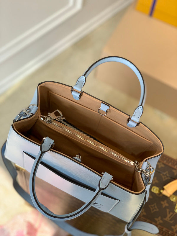 Alice Bags- Louis Vuittons  - 16743
