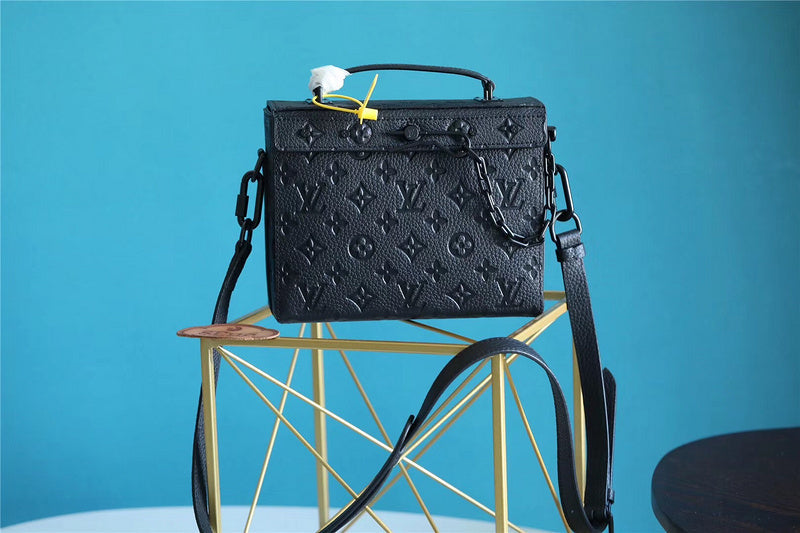 Alice bags - Louis Vuittons  - 10107