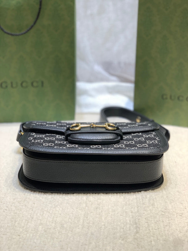 Gucci  Luxury -  Bags - 451