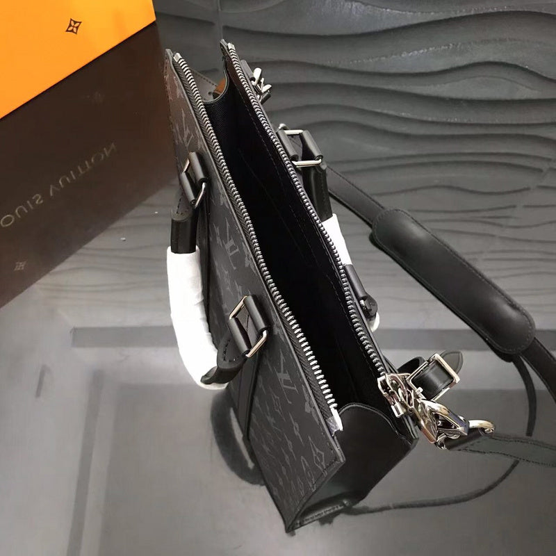 Alice Bags- Louis Vuittons  - 16286