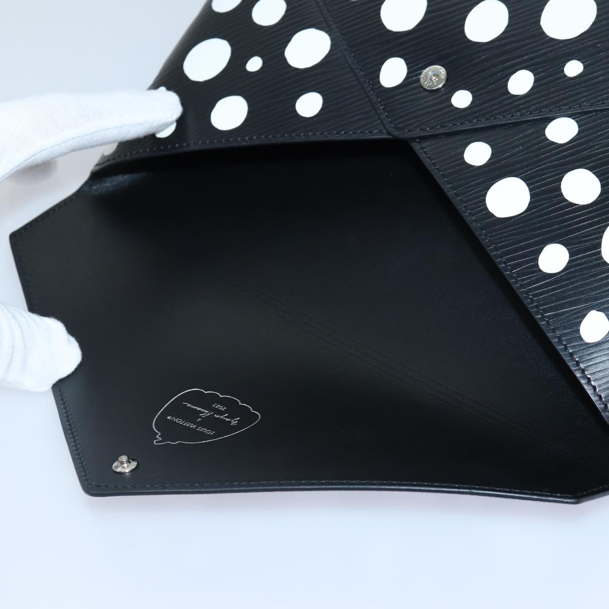 LOUIS VUITTON Epi Yayoi Kusama Pochette Kirigami Pouch Black M81959 Auth 86284S