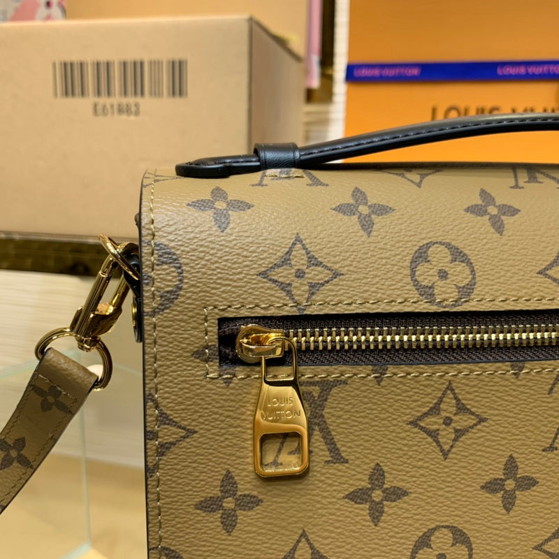 Alice bags- Louis Vuittons  - 16664