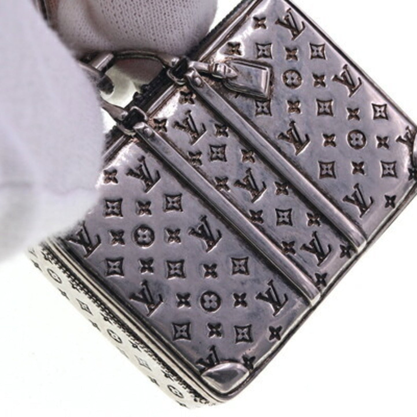Louis Vuitton  Metal Keyring