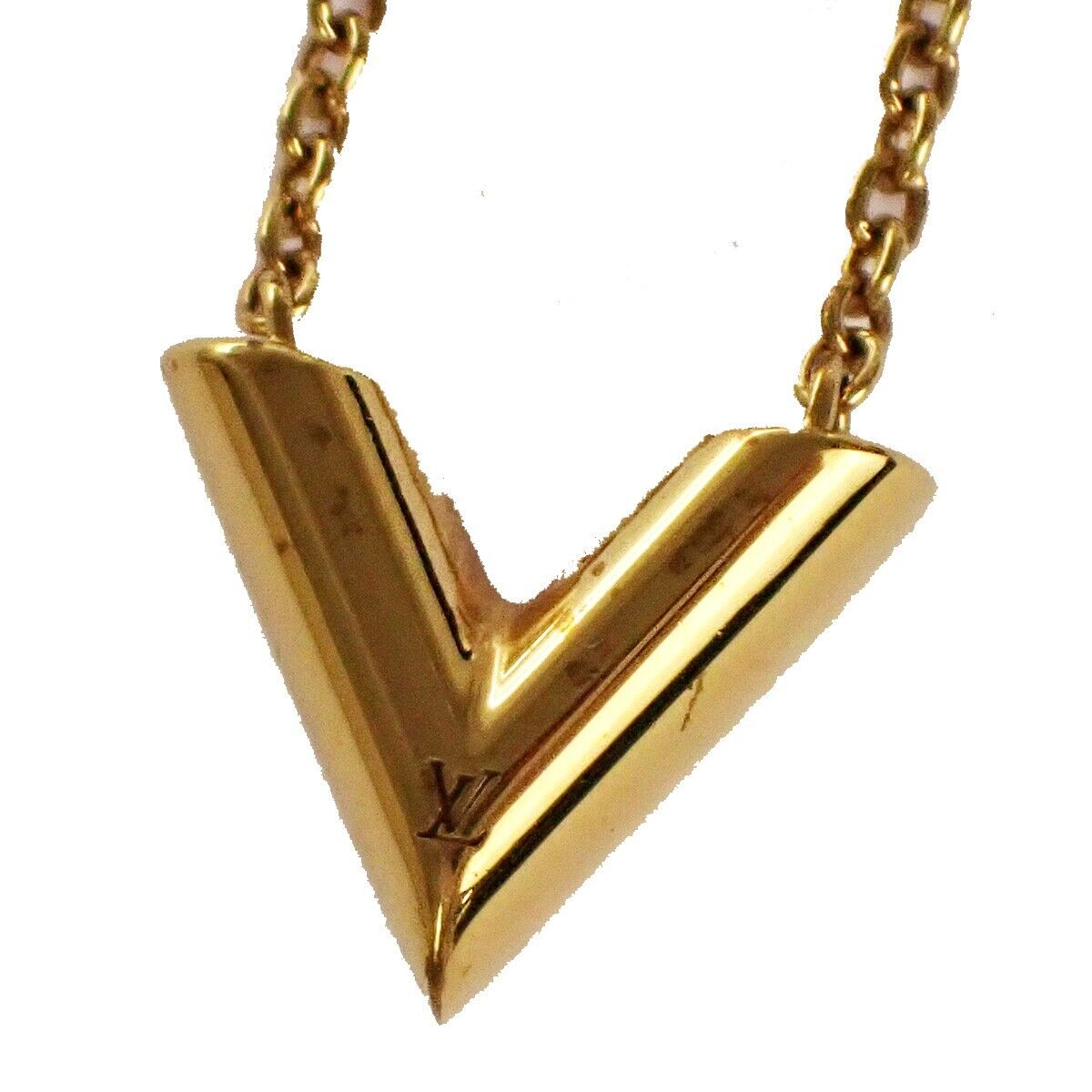 LOUIS VUITTON Essential V Necklace