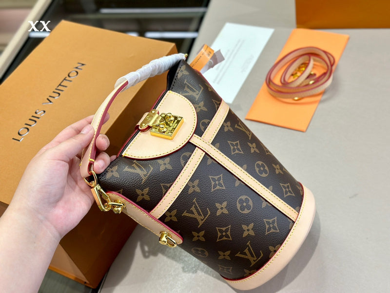 Alice bags - Louis Vuittons  - 15044