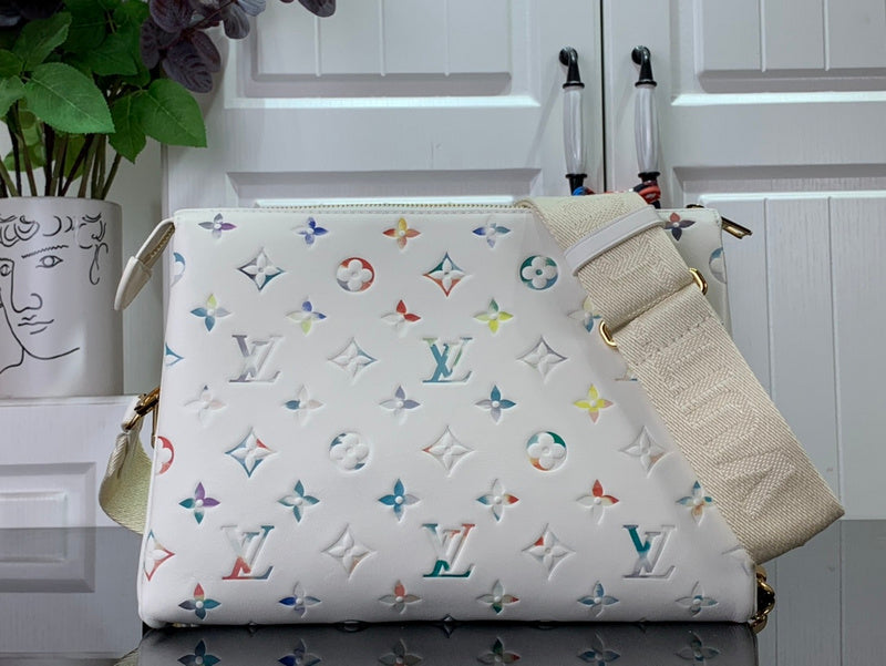 Alice Bags- Louis Vuittons  - 16370
