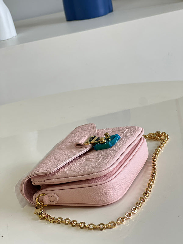 Alice bags- Louis Vuittons  - 16842