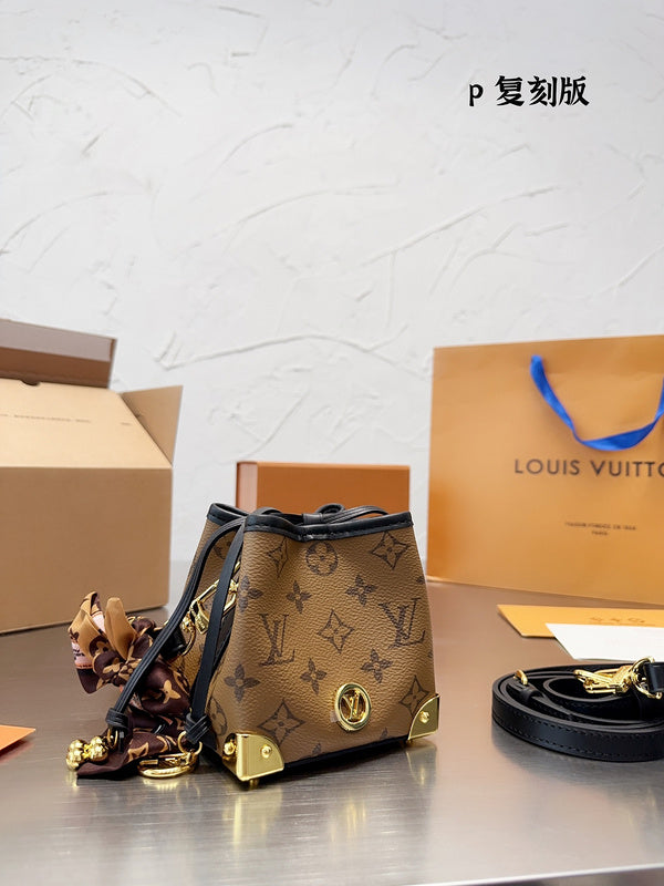 Alice bags - Louis Vuittons  - 14944