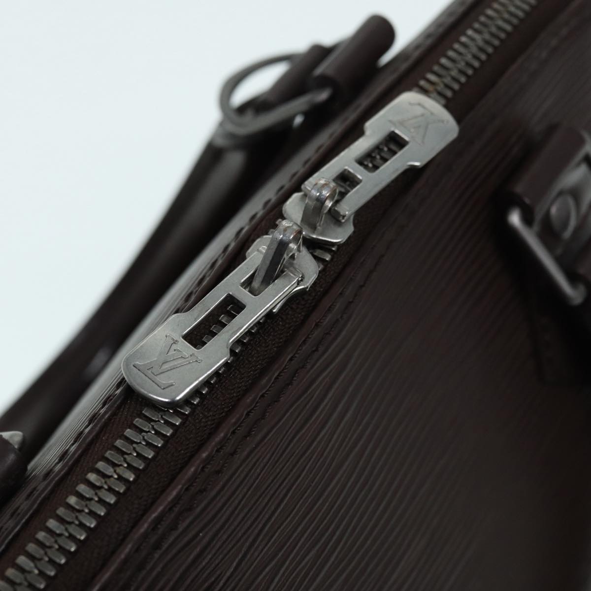 LOUIS VUITTON Epi Alma Hand Bag Mocha M5214D LV Auth 87497