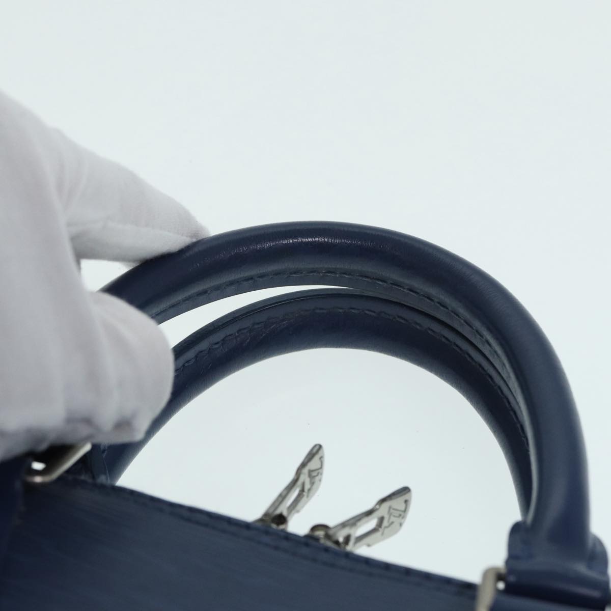 LOUIS VUITTON Epi Alma Hand Bag Blue Myrtille M5214G LV Auth 87500