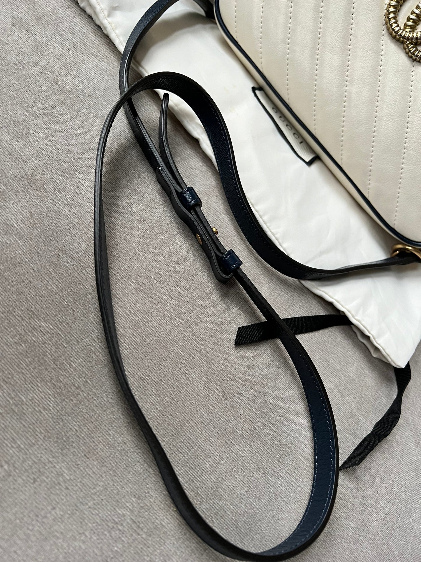 Gucci Torchon GG White Marmont Small Shoulder Bag (RRP £1180)