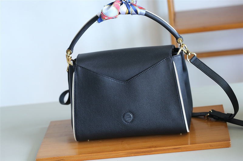 Alice bags - Louis Vuittons  - 7945