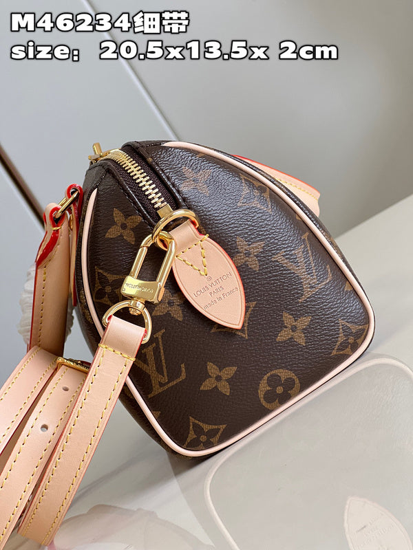 Alice bags - Louis Vuittons  - 15770