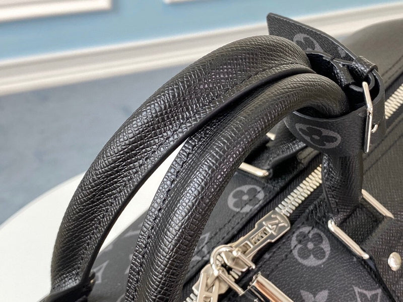 Alice Bags- Louis Vuittons  - 16233