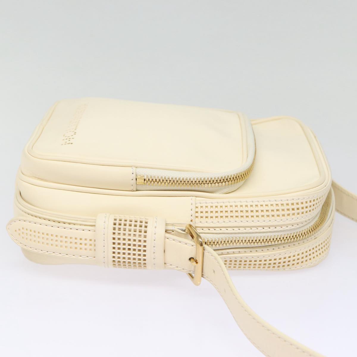 LOUIS VUITTON Cuir Bequia Trotteur MM Bag Leather White M95359 LV Auth 88027