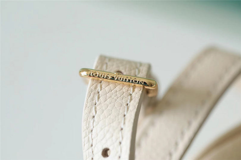 Alice bags - Louis Vuittons  - 6610