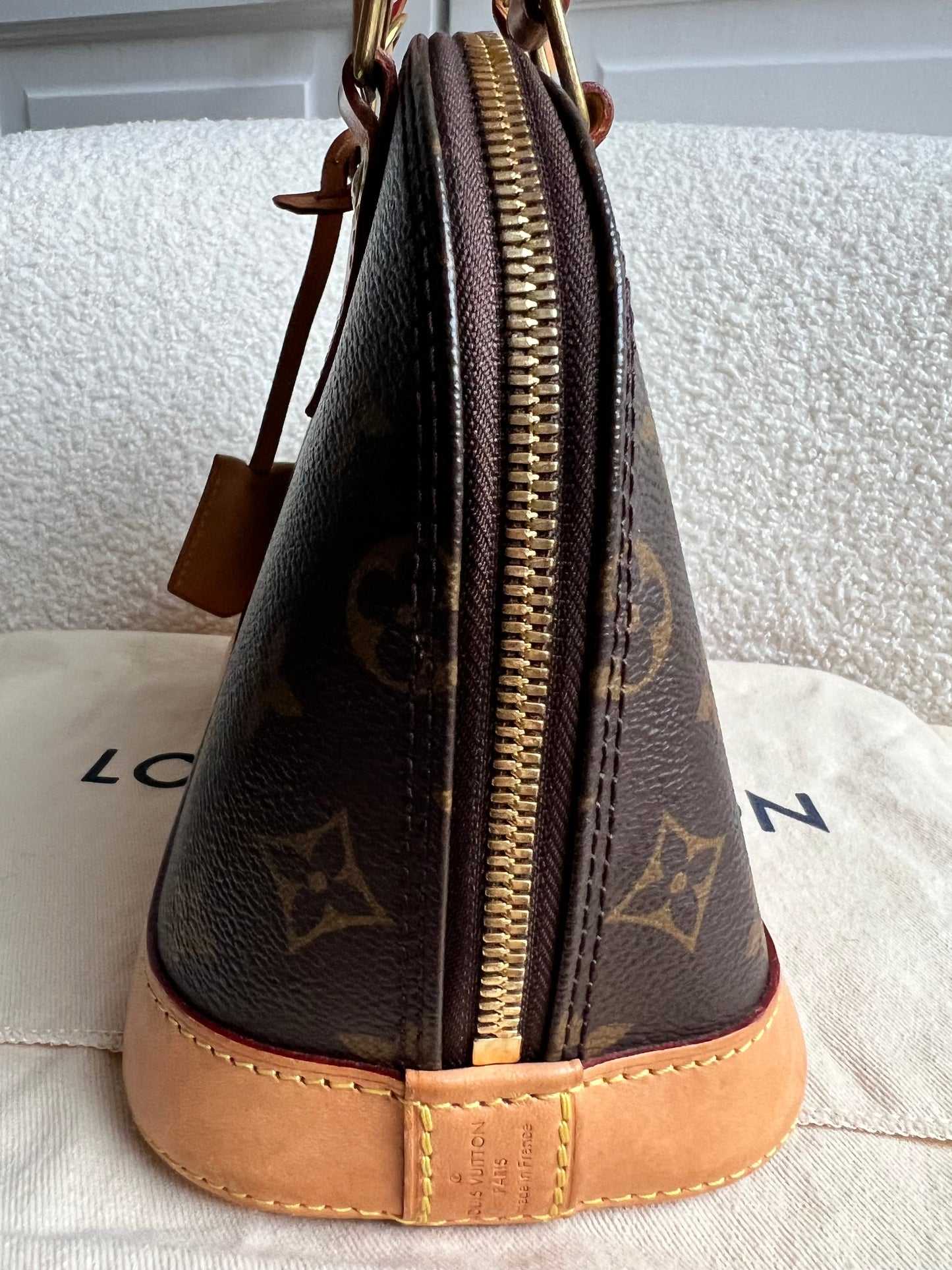 Louis Vuitton Alma BB Monogram (RRP £1,430)