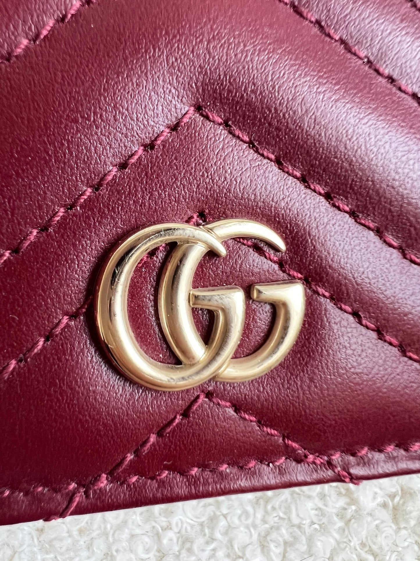 Gucci GG Burgundy Marmont Matelassé Card Case Wallet (RRP £380)