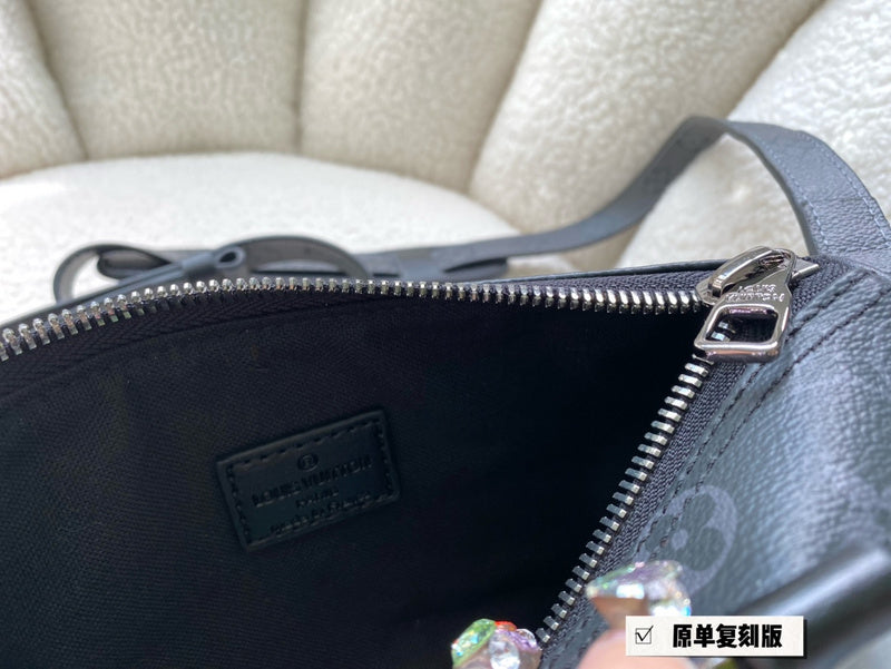 Alice bags - Louis Vuittons  - 14955