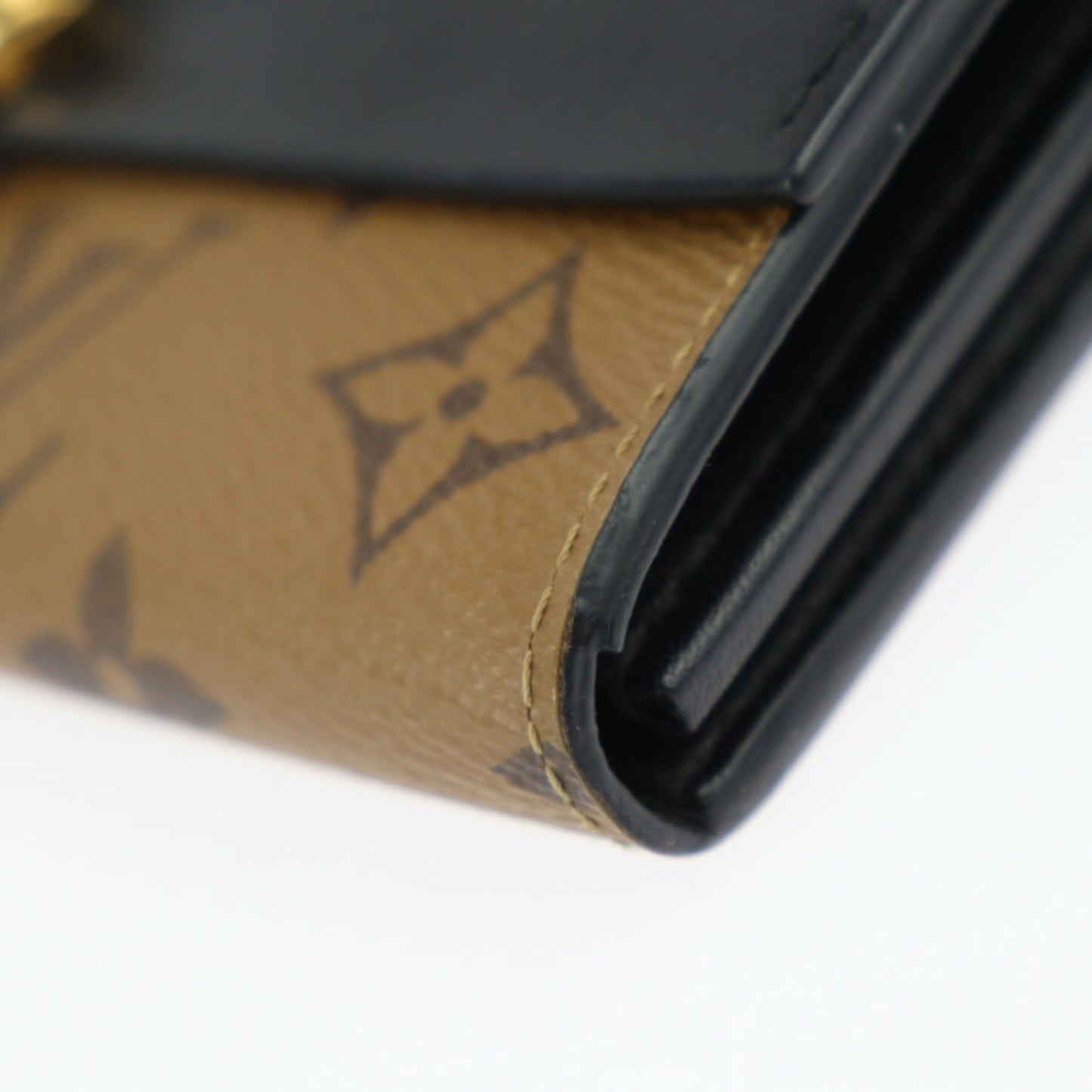 Louis Vuitton  Pvc Leather Wallet (Bi-Fold)