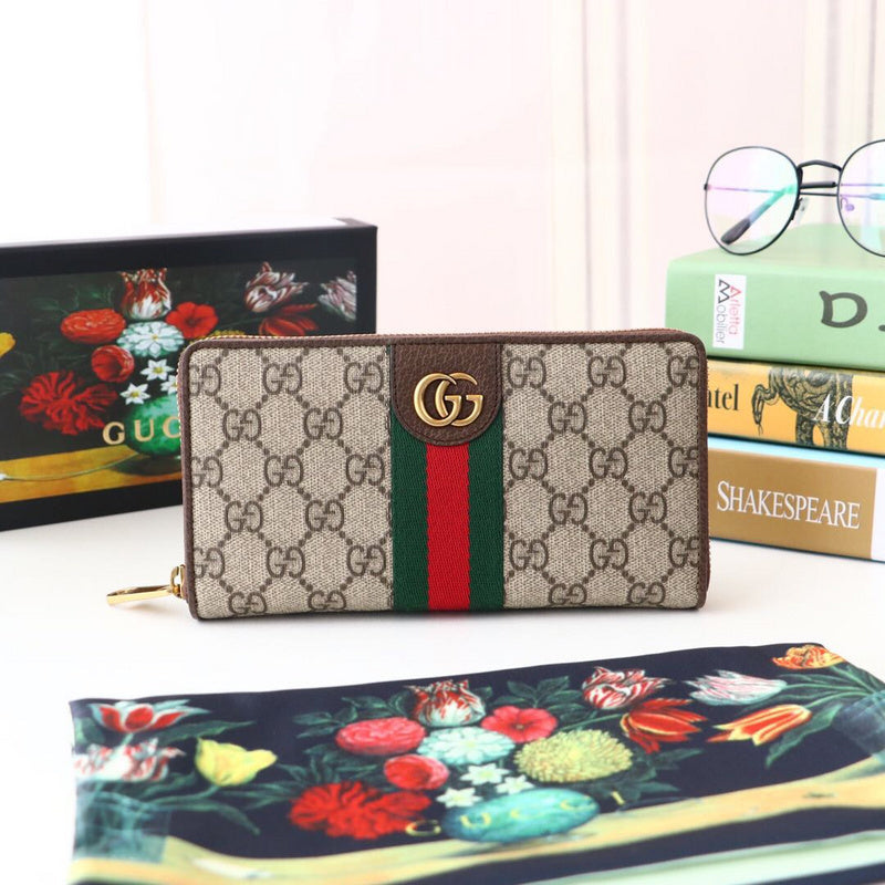 Gucci   Luxury Bags  853
