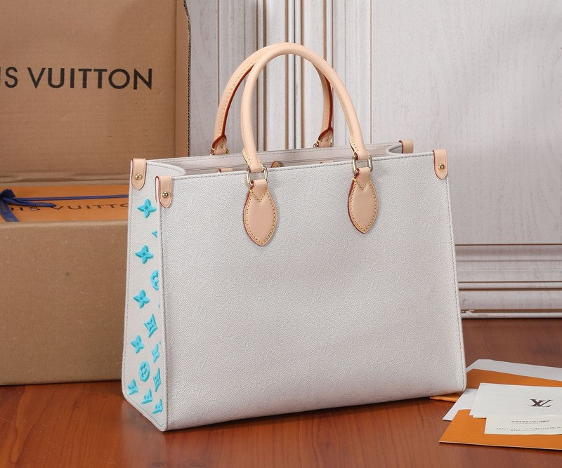 Alice Bags- Louis Vuittons  - 16523