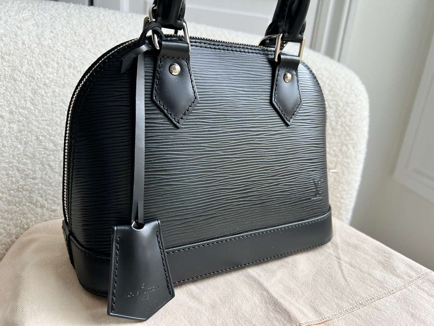 Louis Vuitton Alma BB Black Epi