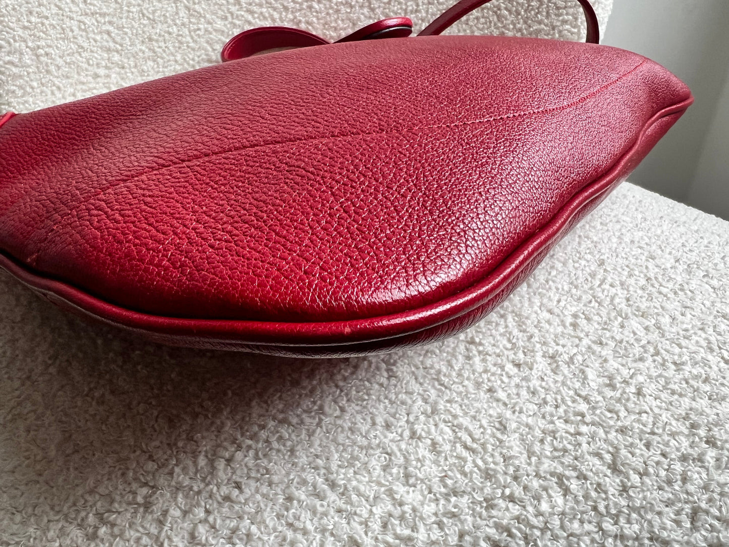 Gucci Red Large Aphrodite Shoulder Bag (RRP £1760)