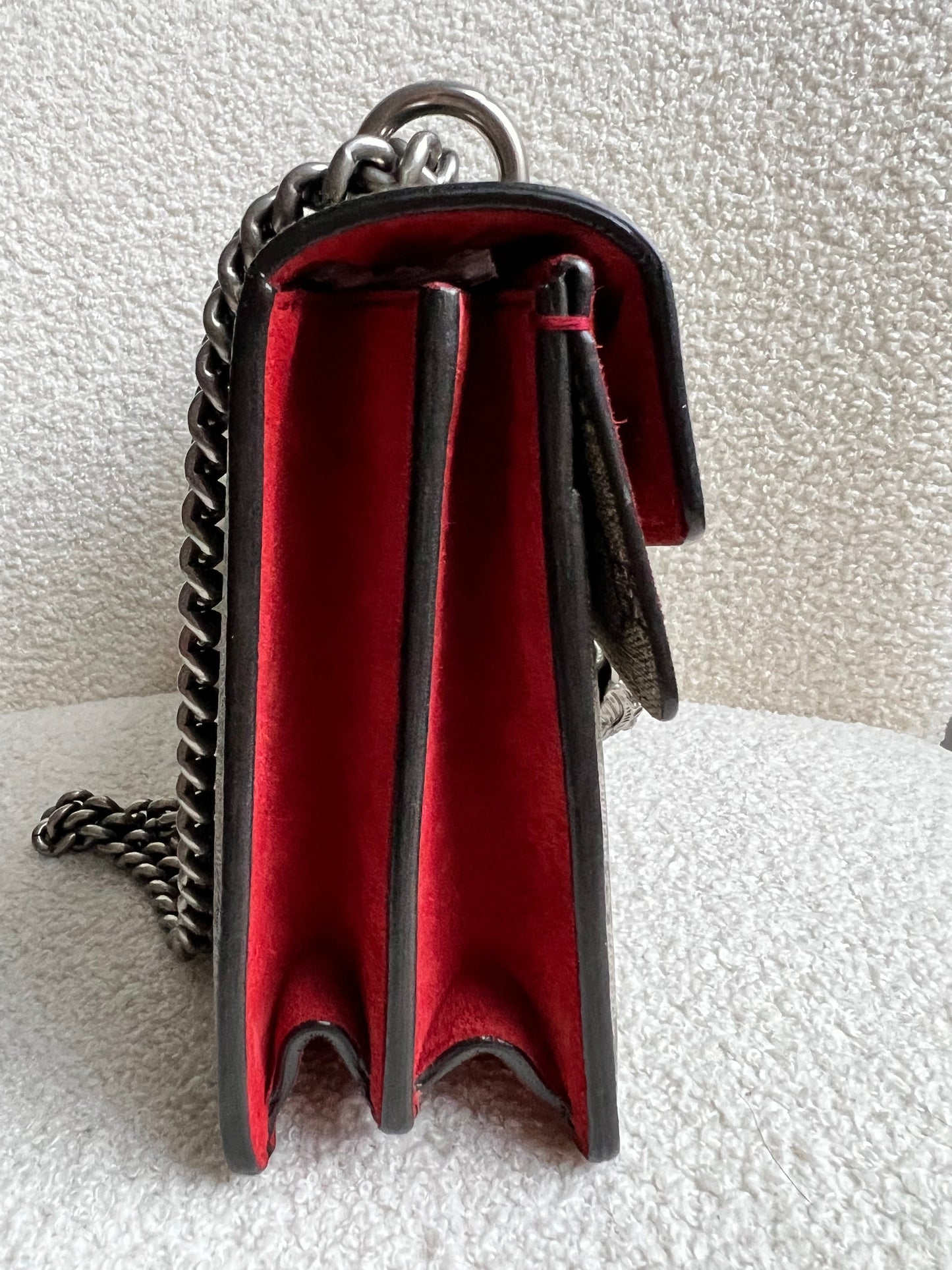 Gucci Dionysus GG Supreme Small Shoulder Bag (RRP £2,220)