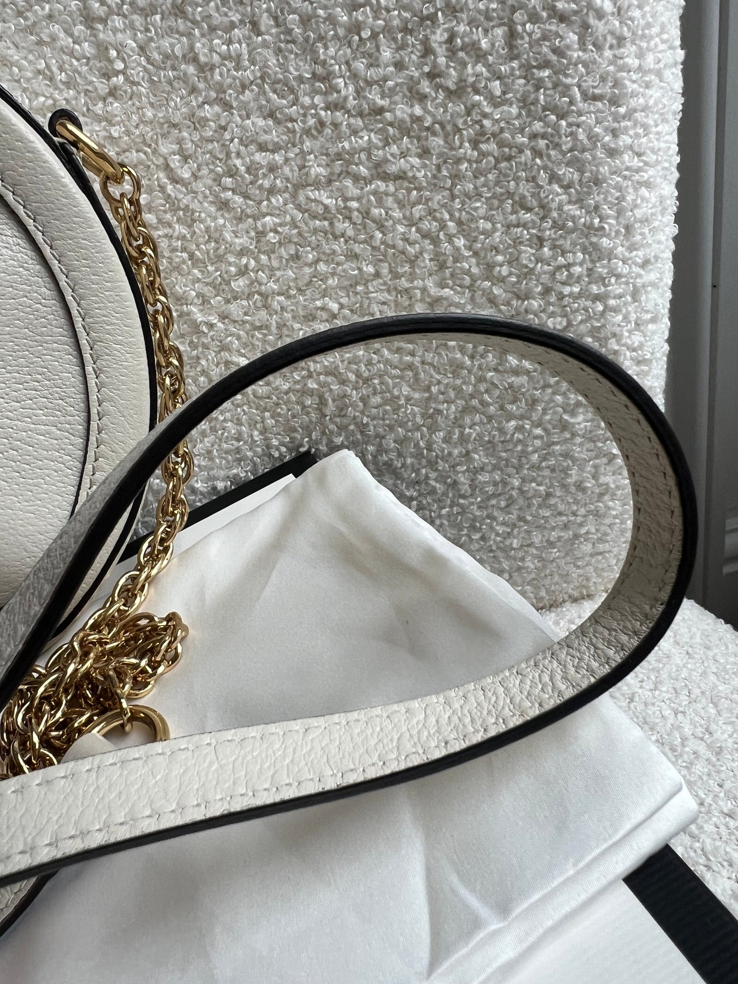Gucci GG Round White Ophidia Small Shoulder Bag