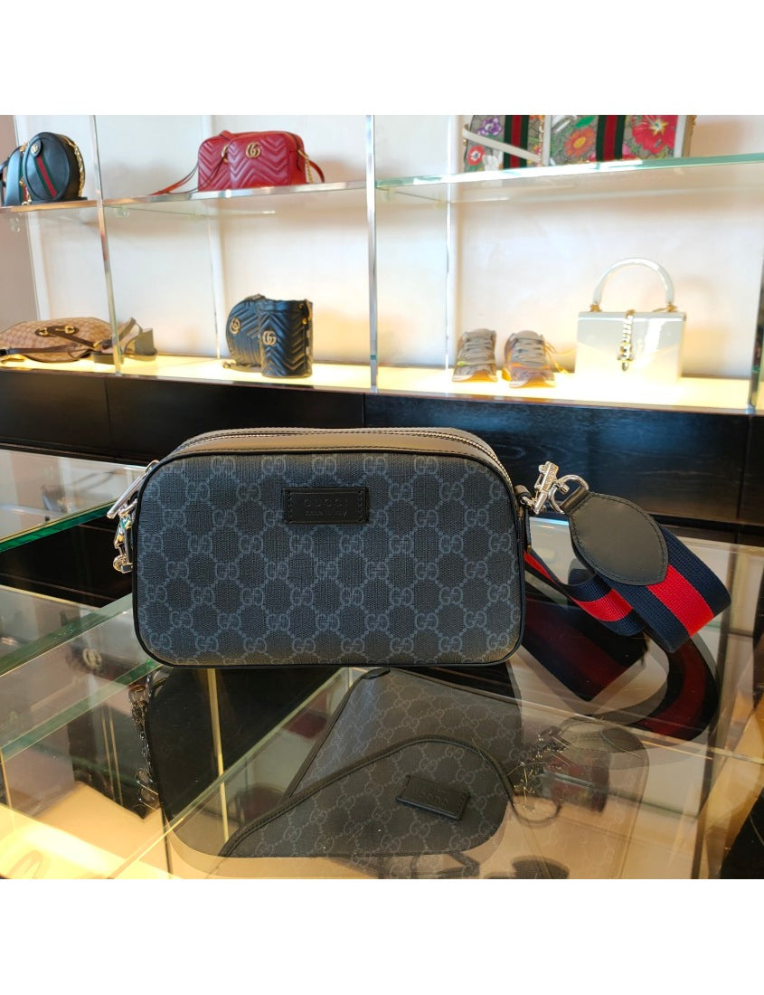 Gucci GG Supreme Canvas Shoulder Bag