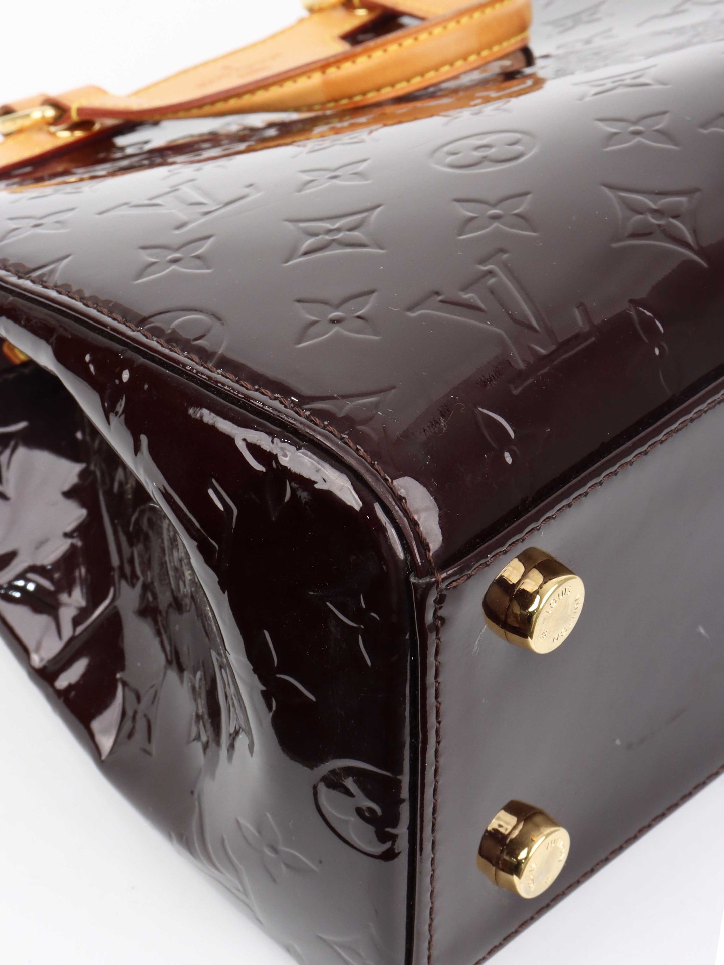 Louis Vuitton Dark Cherry Brea MM.