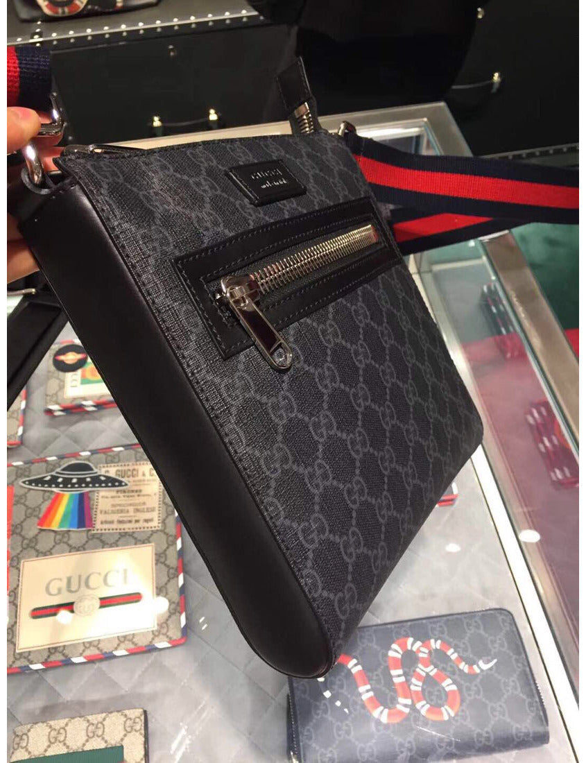 Gucci Black GG Supreme canvas small messenger bag
