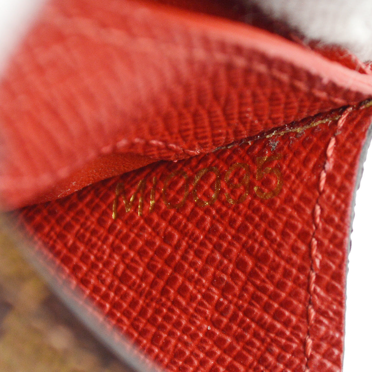 Louis Vuitton 2005 Damier Porte Monnaie Koala N60004