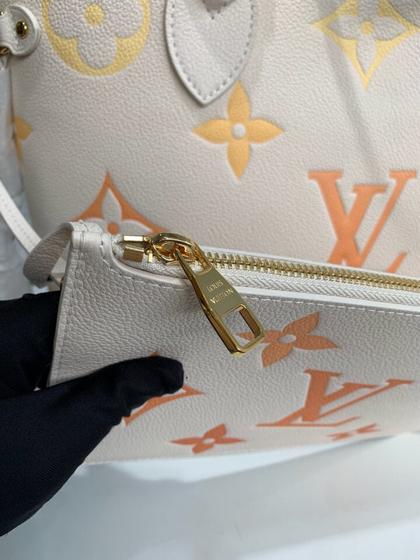 Alice bags - Louis Vuittons  - 15168
