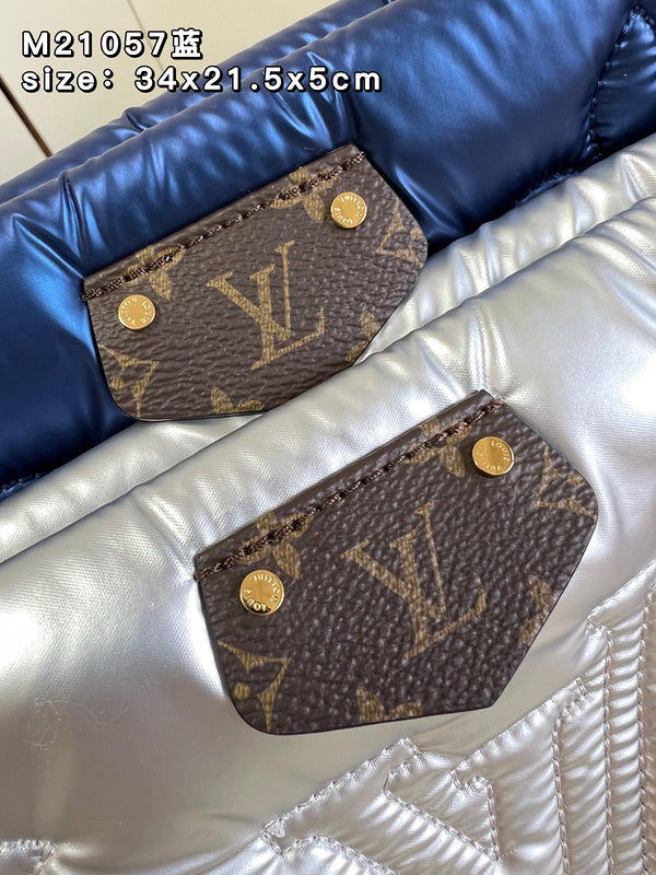 Alice Bags- Louis Vuittons  - 16095