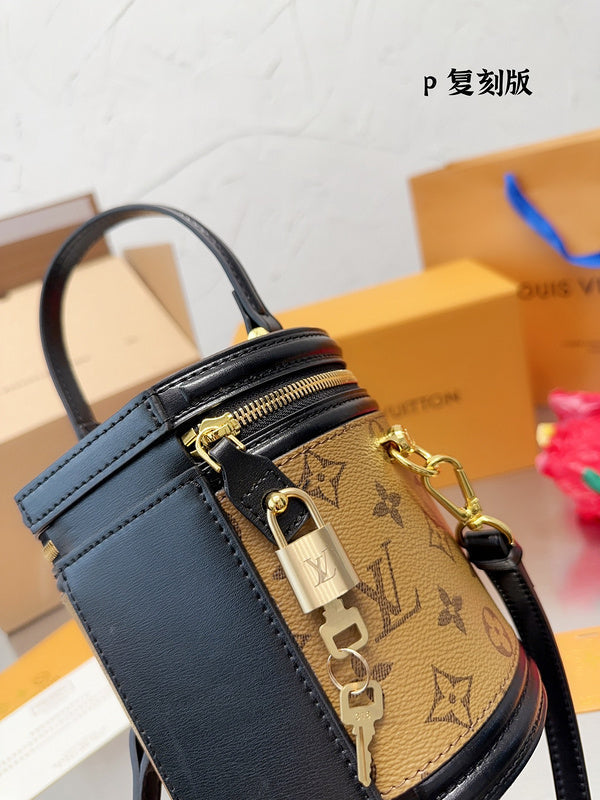Alice bags - Louis Vuittons  - 14956