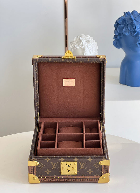 Alice bags- Louis Vuittons  - 16829