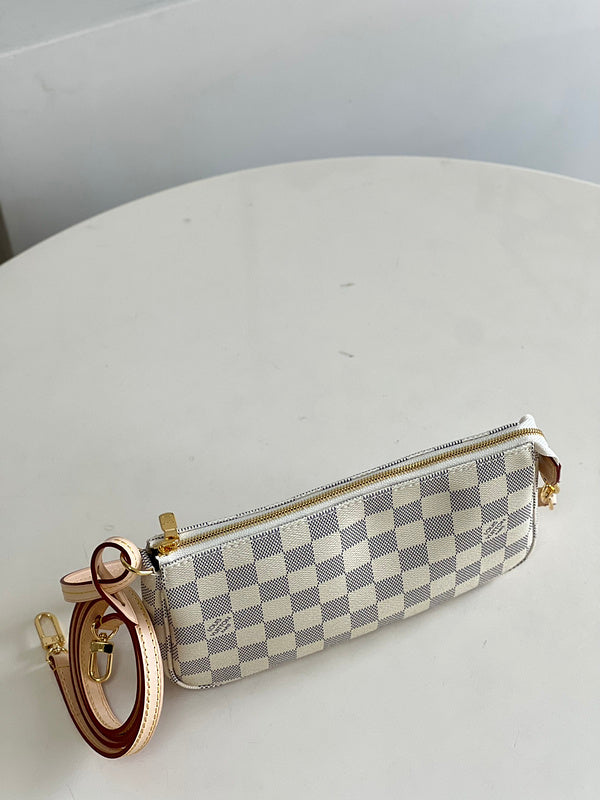 Alice  Bags- Louis Vuittons  - 16544
