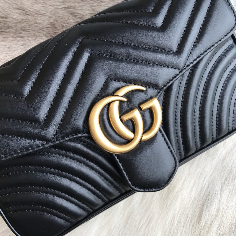 Gucci   Luxury Bags  1217