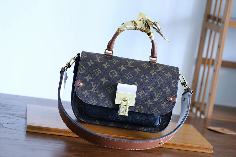 Alice bags - Louis Vuittons  - 7853